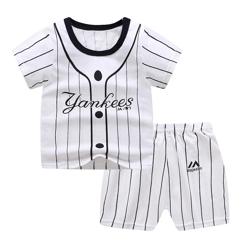 Winnie Pooh Cute Children Tracksuit Summer Clothing Cartoon Fashion Baby Boys  T-shirt + Shorts 2piece Set