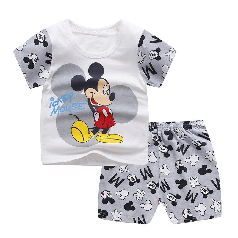 Winnie Pooh Cute Children Tracksuit Summer Clothing Cartoon Fashion Baby Boys  T-shirt + Shorts 2piece Set